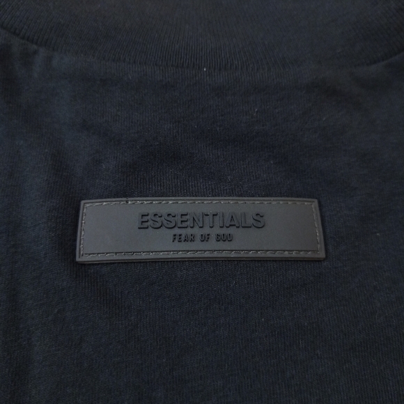 Fear Of God Essentials Mockneck Off Black Men's Size ,Tall Medium Oversized - Picture 9 of 16